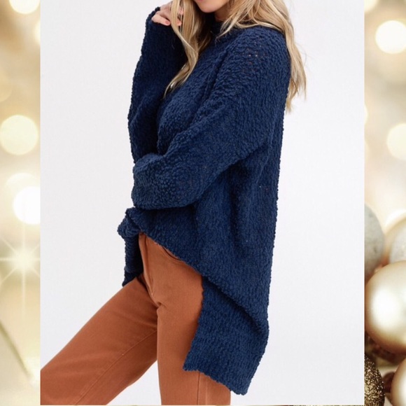 Emerald Popcorn Texture Pullover Sweater - Picture 3 of 5